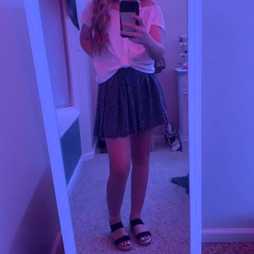 Brandy melville skirt